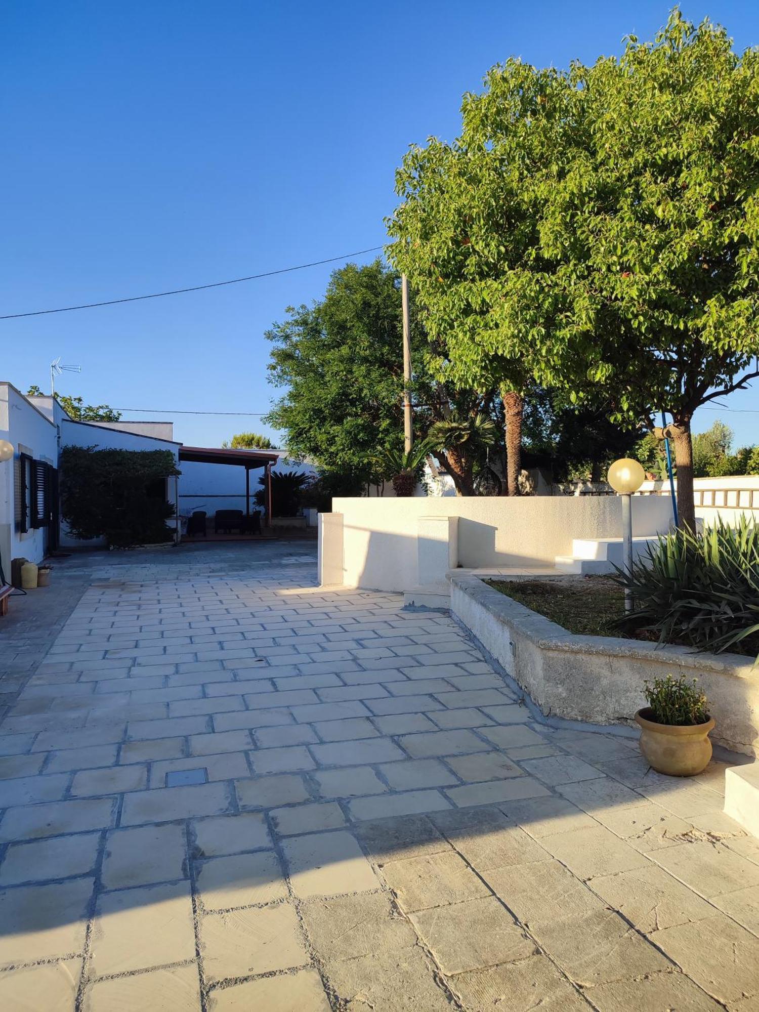 Ferienwohnung Mamasita Cutrofiano Exterior foto