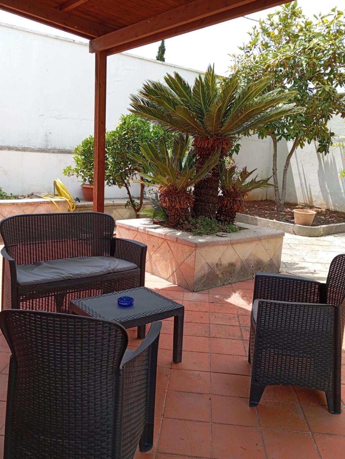 Ferienwohnung Mamasita Cutrofiano Exterior foto